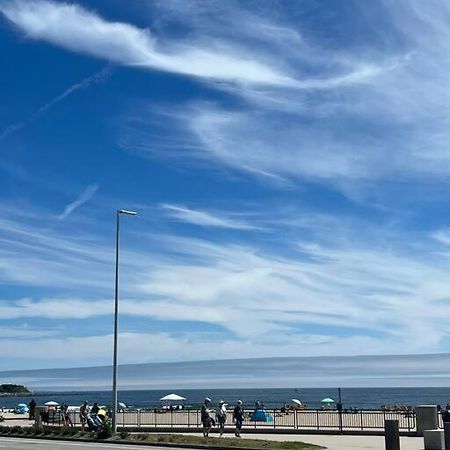 Hampton Beach Ocean Front Condo At The Surf Экстерьер фото